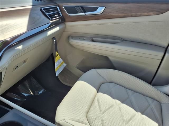 New 2025 Volkswagen Atlas SE image 21