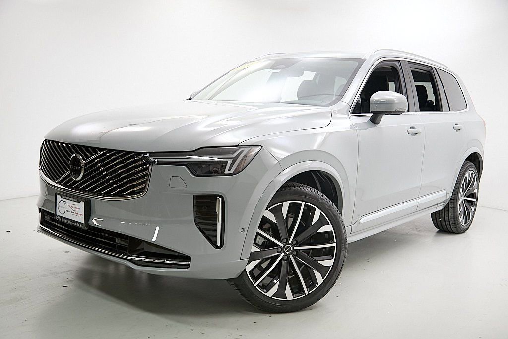 New 2026 Volvo XC90 B6 Plus w/ Protection Package Premier image 2