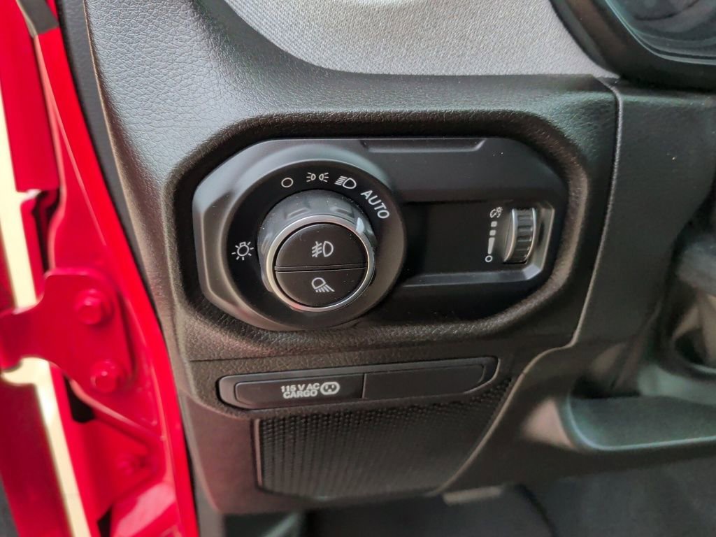 Used 2024 Jeep Gladiator Sport image 16