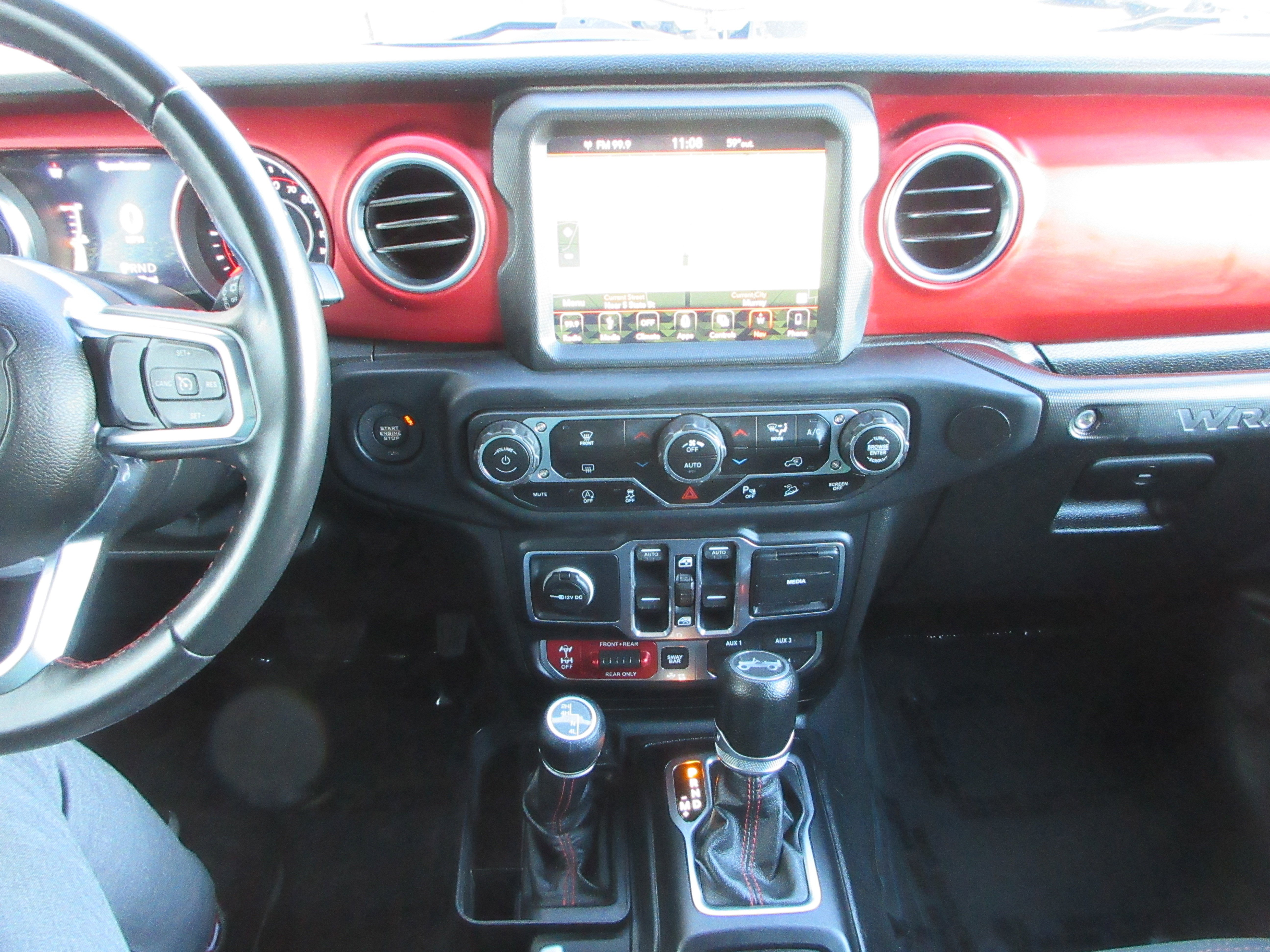 Used 2018 Jeep Wrangler Unlimited Rubicon image 38