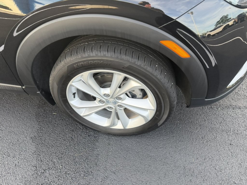 Certified 2023 Buick Encore GX Preferred w/ Cold Weather Comfort Package FWD image 10