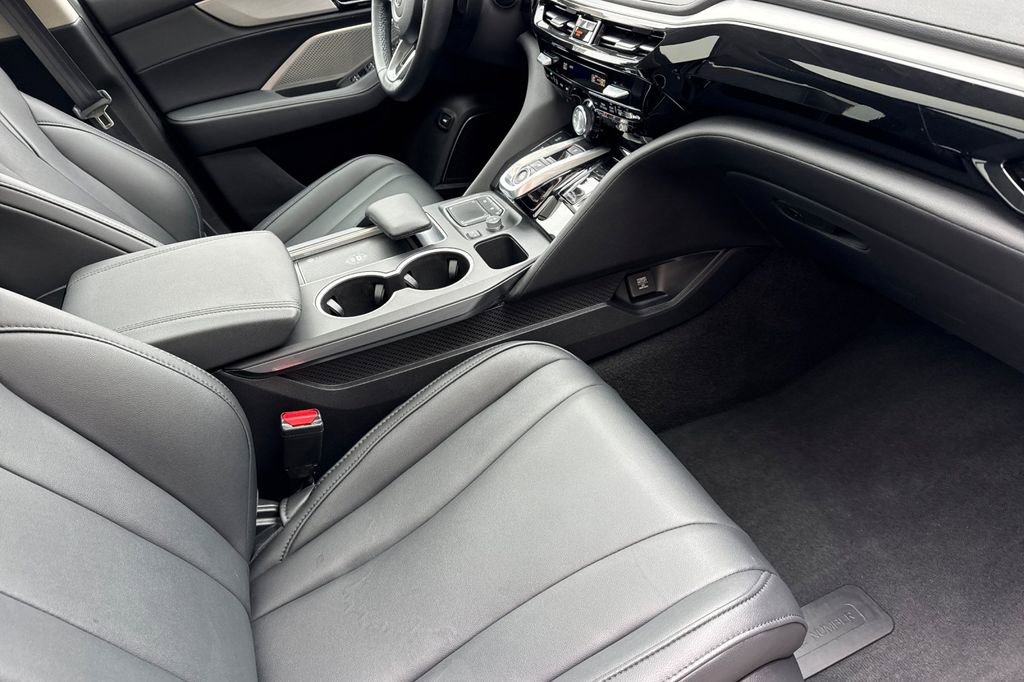 Certified 2023 Acura MDX FWD image 18