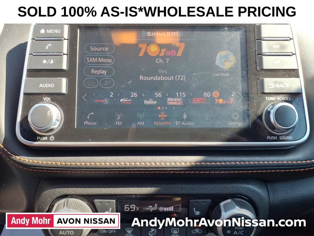 Used 2020 Nissan Kicks SR w/ SR Premium Package FWD image 22