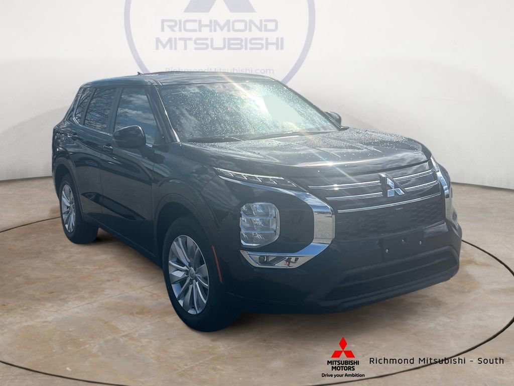 New 2026 Mitsubishi Outlander ES