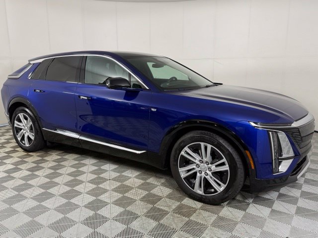 Used 2024 Cadillac Lyriq Tech w/ Driver Assist Package RWD image 9