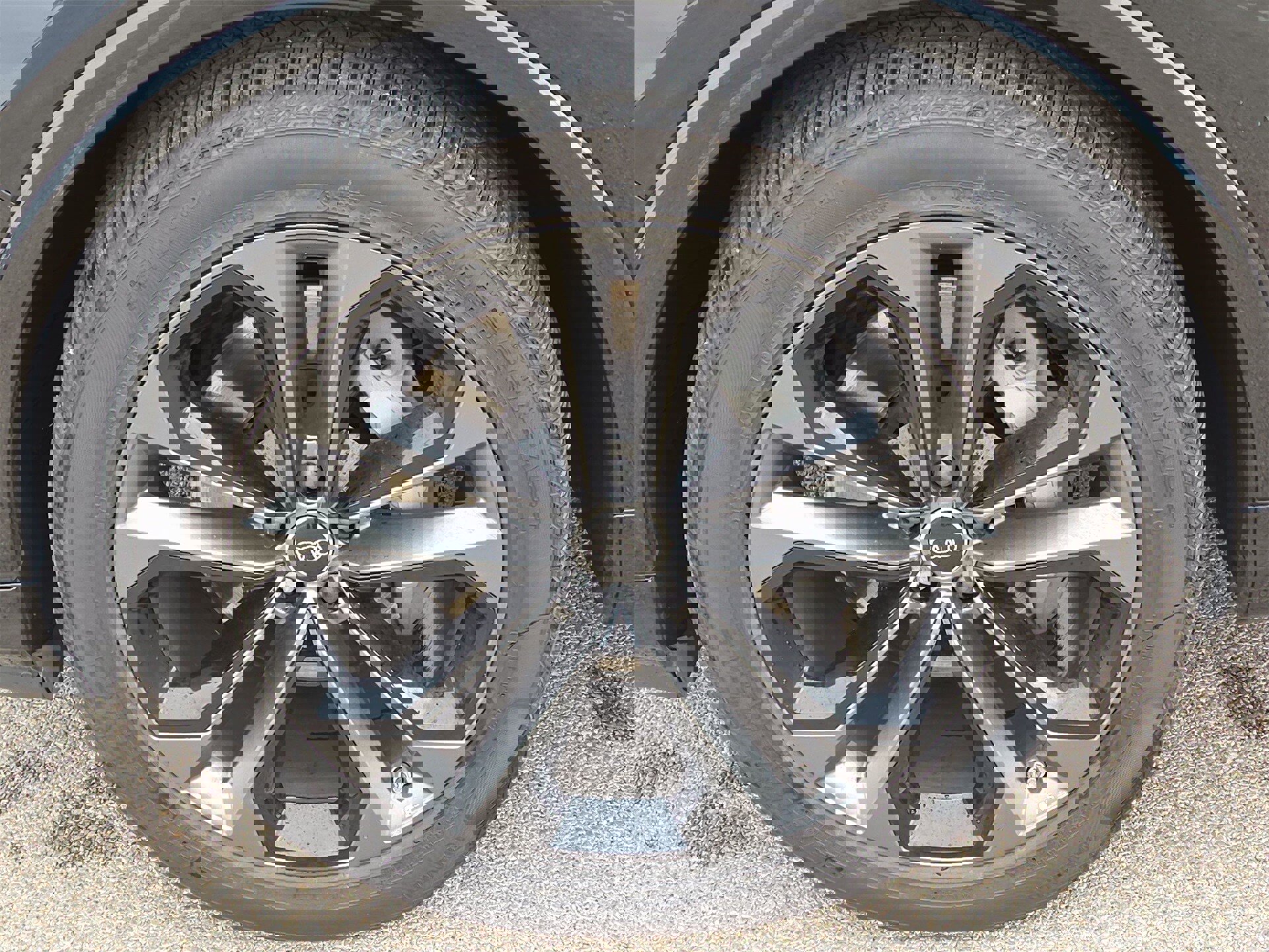 Used 2025 Audi Q7 3.0T Prestige w/ Prestige Package image 11