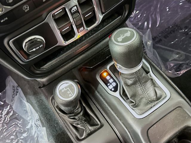 Used 2020 Jeep Wrangler Unlimited Sport image 16