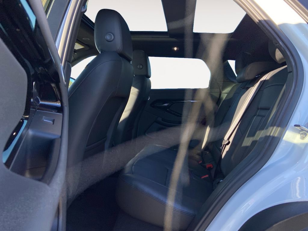 Used 2024 Land Rover Range Rover Evoque S image 13