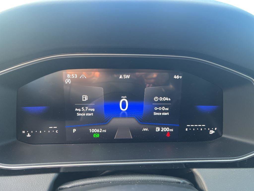 Used 2025 Volkswagen Jetta Sport image 17