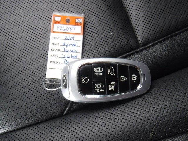 Used 2024 Hyundai Tucson Limited image 50
