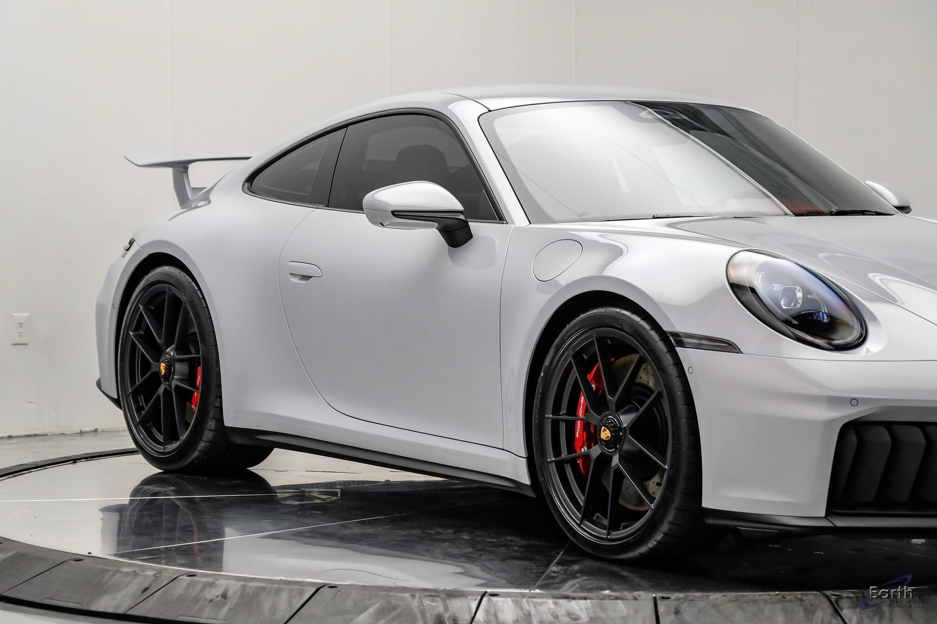 Used 2026 Porsche 911 Carrera GTS RWD image 31