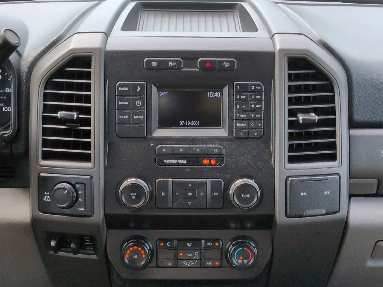 Used 2019 Ford F250 XL w/ Power Equipment Group AWD/4WD image 17