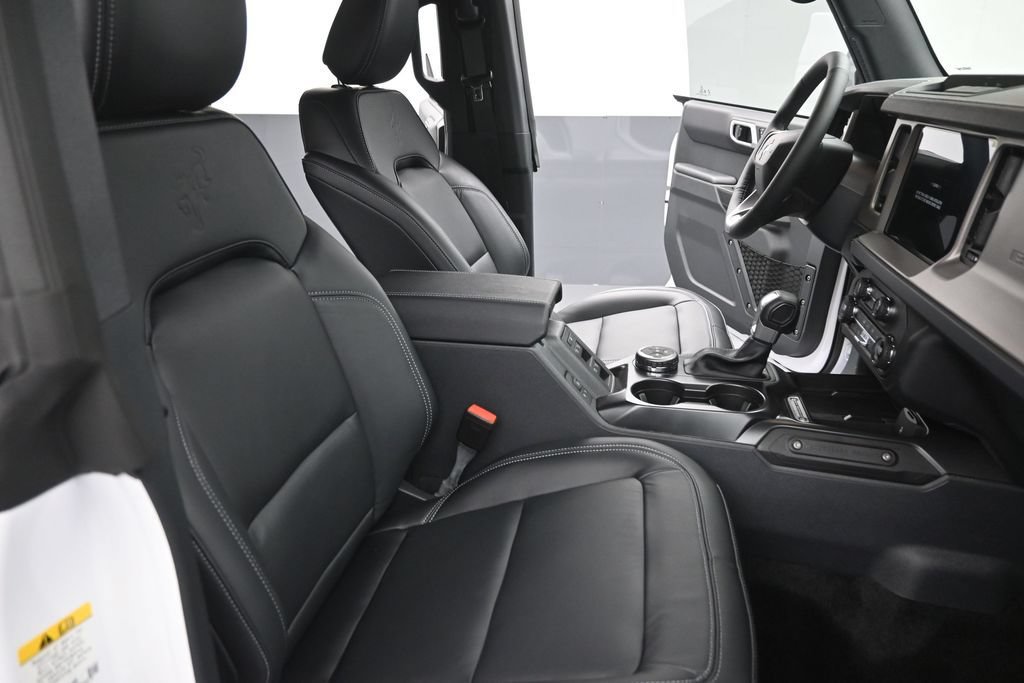 New 2026 Ford Bronco Outer Banks AWD/4WD image 24