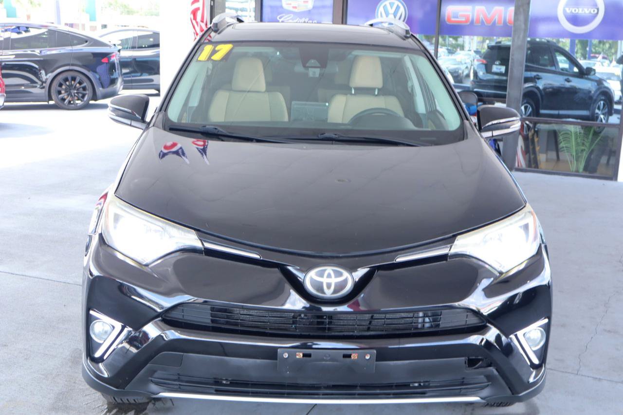Used 2017 Toyota RAV4 XLE w/ All Weather Liner Package AWD/4WD image 10