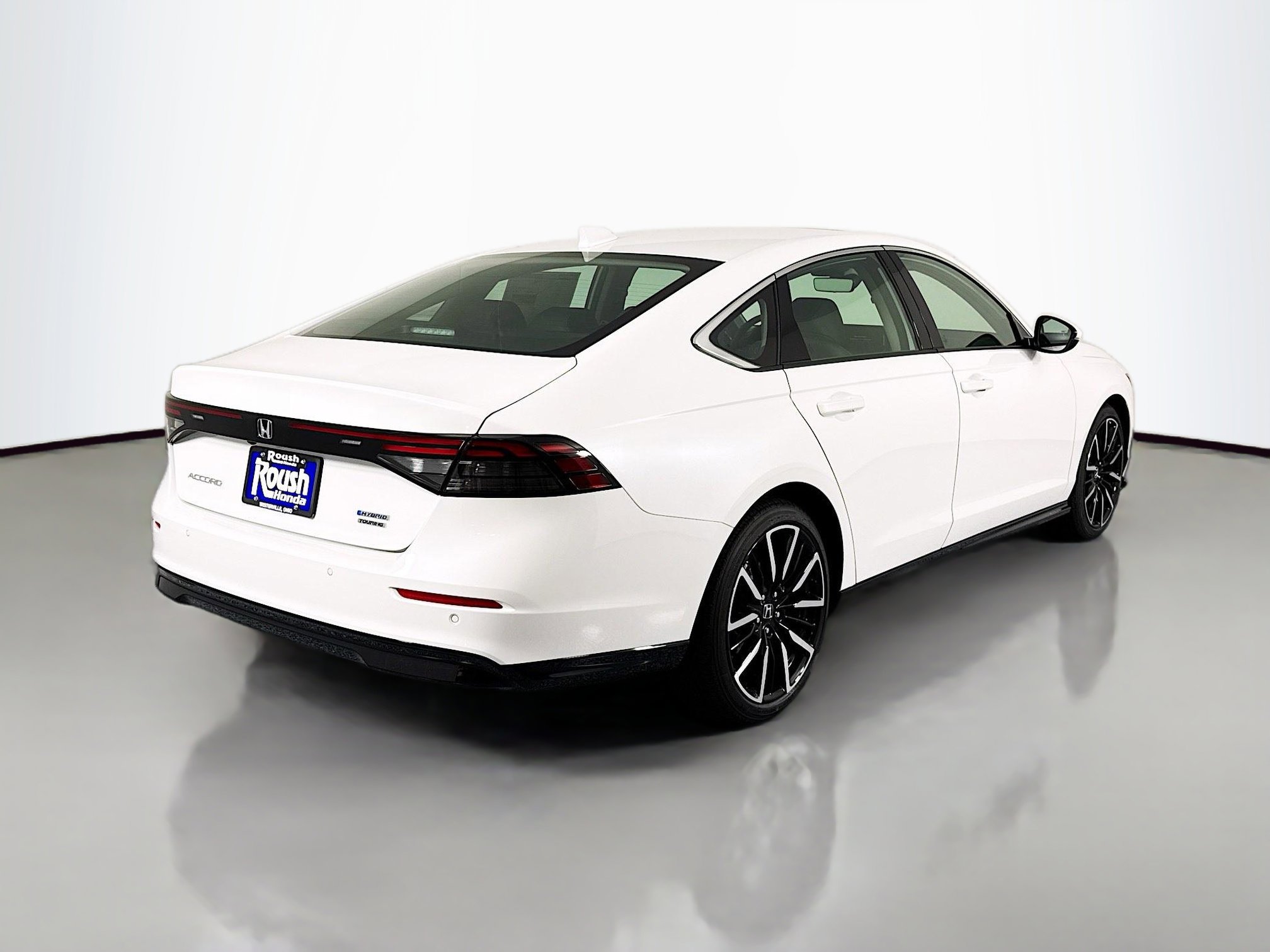 New 2025 Honda Accord Touring image 5