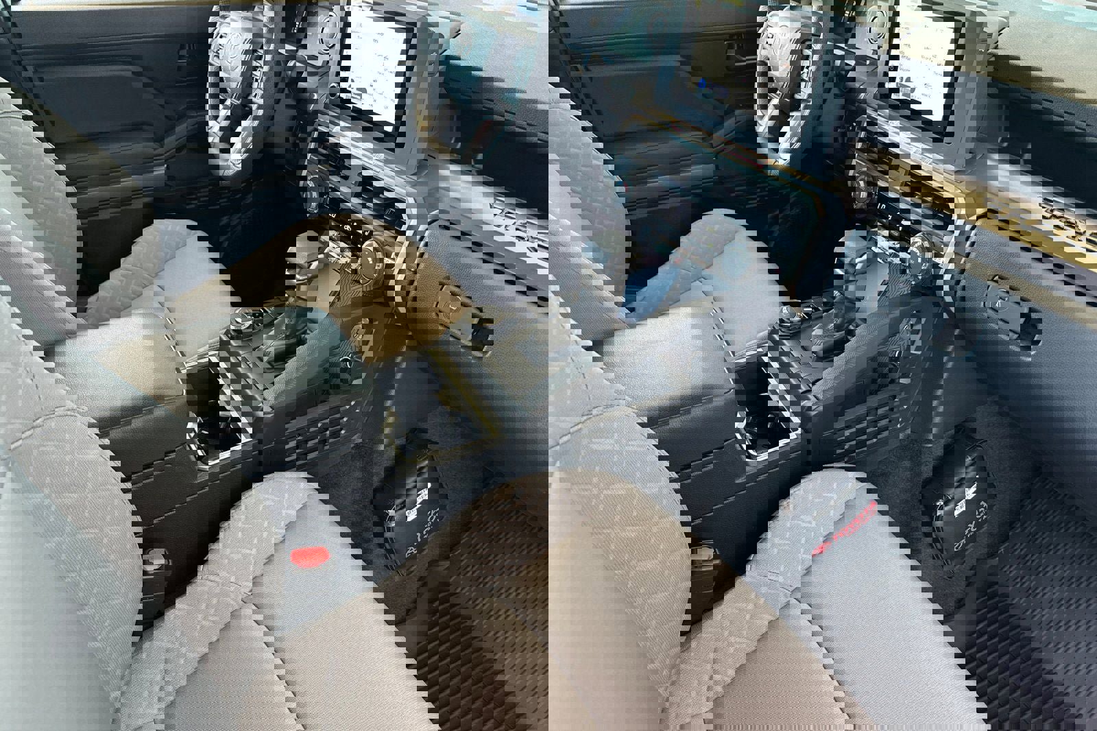 New 2025 Toyota Tacoma SR5 image 17