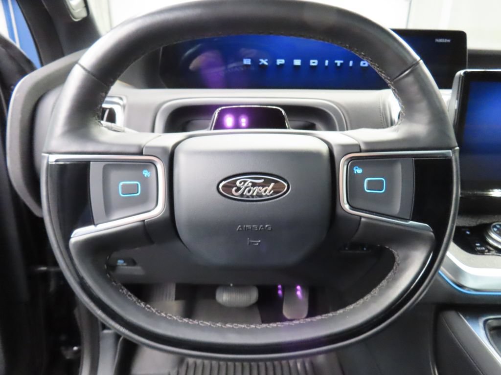 Used 2025 Ford Expedition Tremor AWD/4WD image 49