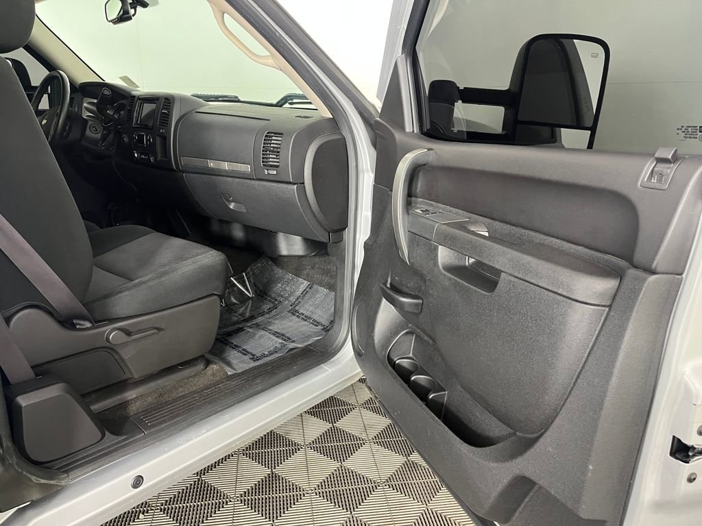 Used 2012 Chevrolet Silverado 2500 LT w/ Interior Plus Package image 23