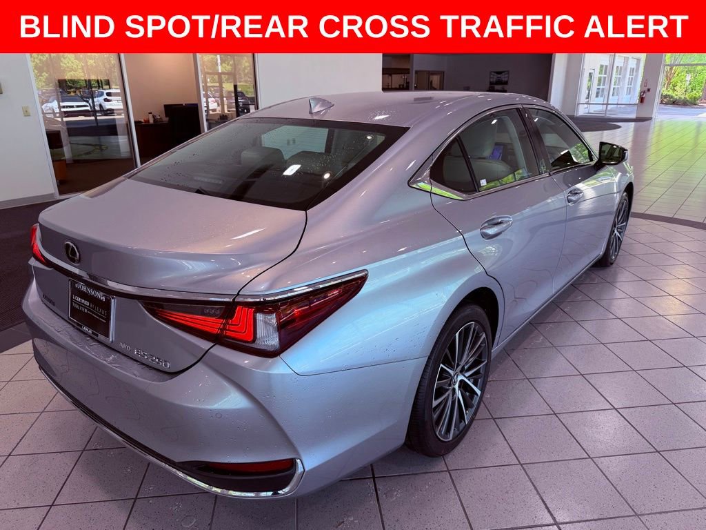Certified 2023 Lexus ES 250 w/ Premium Package image 7