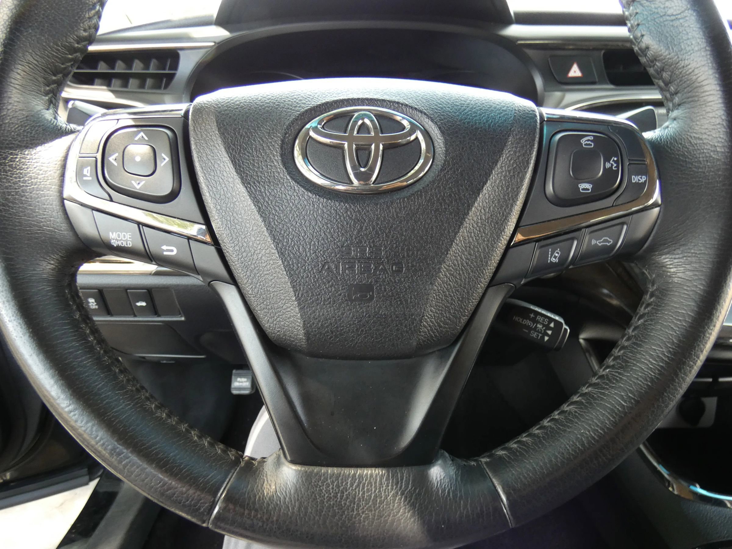 Used 2018 Toyota Avalon XLE image 64