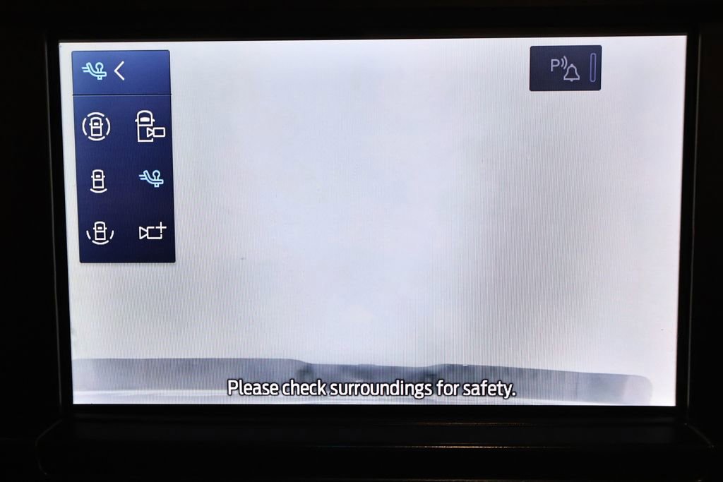 Certified 2023 Ford F350 XLT w/ 360-Degree Camera Package AWD/4WD image 27