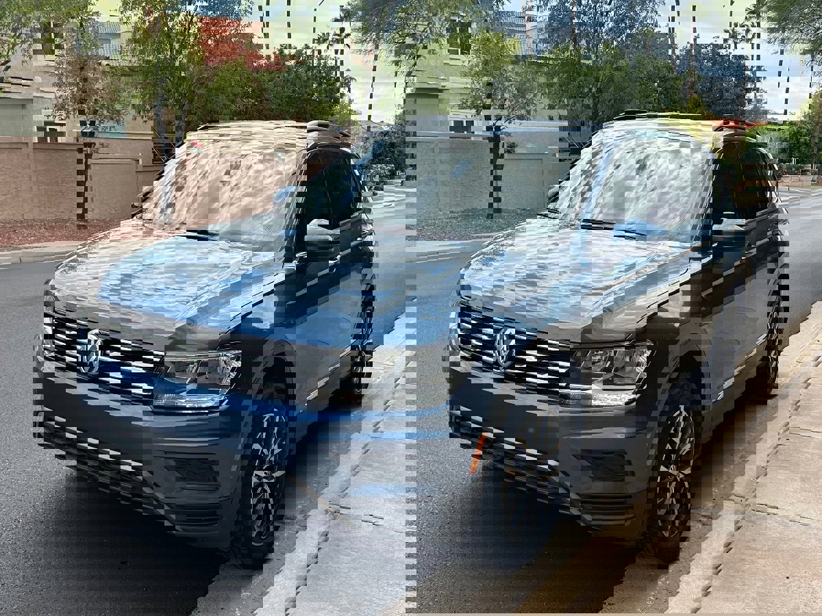 Used 2020 Volkswagen Tiguan SE image 4