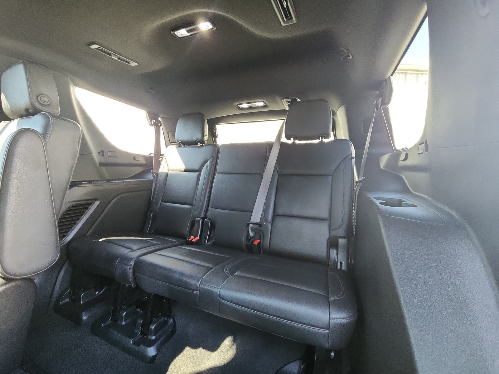 Used 2022 Chevrolet Tahoe LT w/ LT Signature Plus Package AWD/4WD image 24