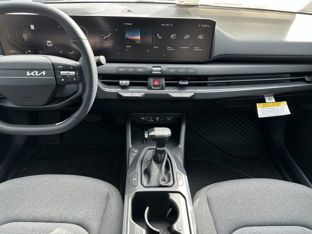 New 2025 Kia K4 GT-Line Turbo FWD image 12
