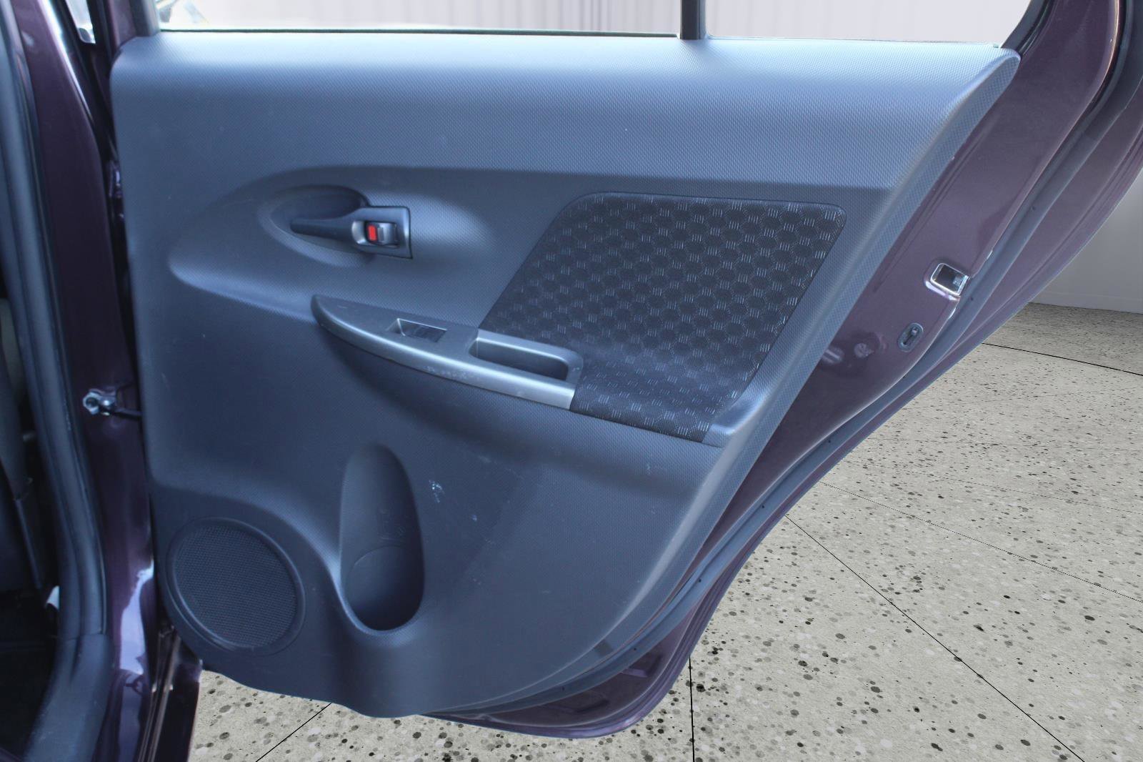 Used 2012 Scion xD image 40