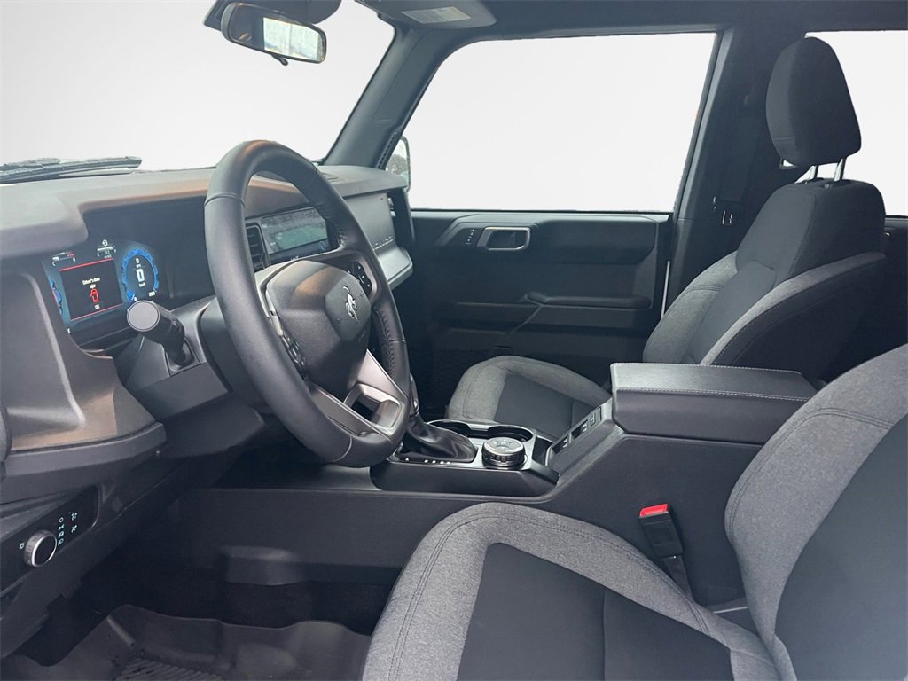 Used 2025 Ford Bronco Big Bend image 11