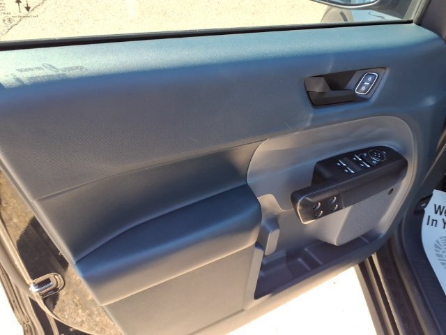 Certified 2024 Ford Maverick Lariat w/ Black Appearance Package FWD image 11