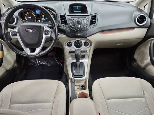 Used 2014 Ford Fiesta SE w/ Comfort Package FWD image 15