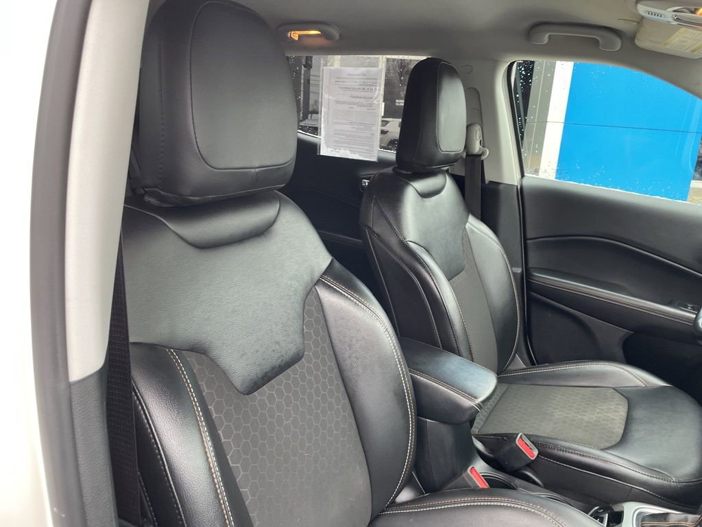 Used 2021 Jeep Compass Latitude w/ Convenience Group image 26