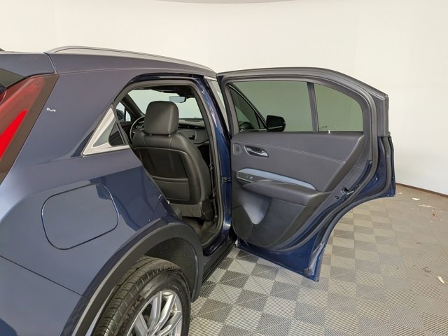 Certified 2022 Cadillac XT4 Premium Luxury w/ Enhanced Visibility Package image 38