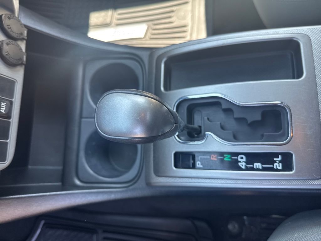 Used 2015 Toyota Tacoma 4x4 Double Cab w/ SR5 Package image 26