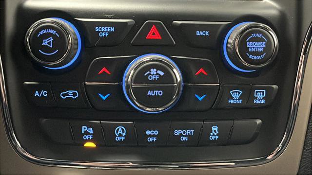 Used 2016 Jeep Grand Cherokee Laredo 75th Anniversary image 17