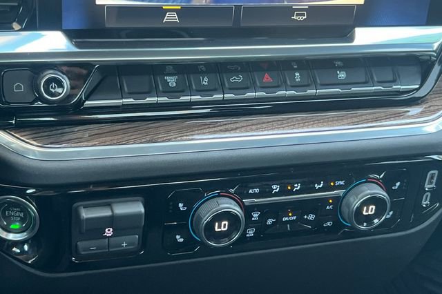 Used 2025 Chevrolet Silverado 2500 LT w/ Convenience Package AWD/4WD image 26