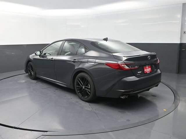 Used 2026 Toyota Camry SE FWD image 6