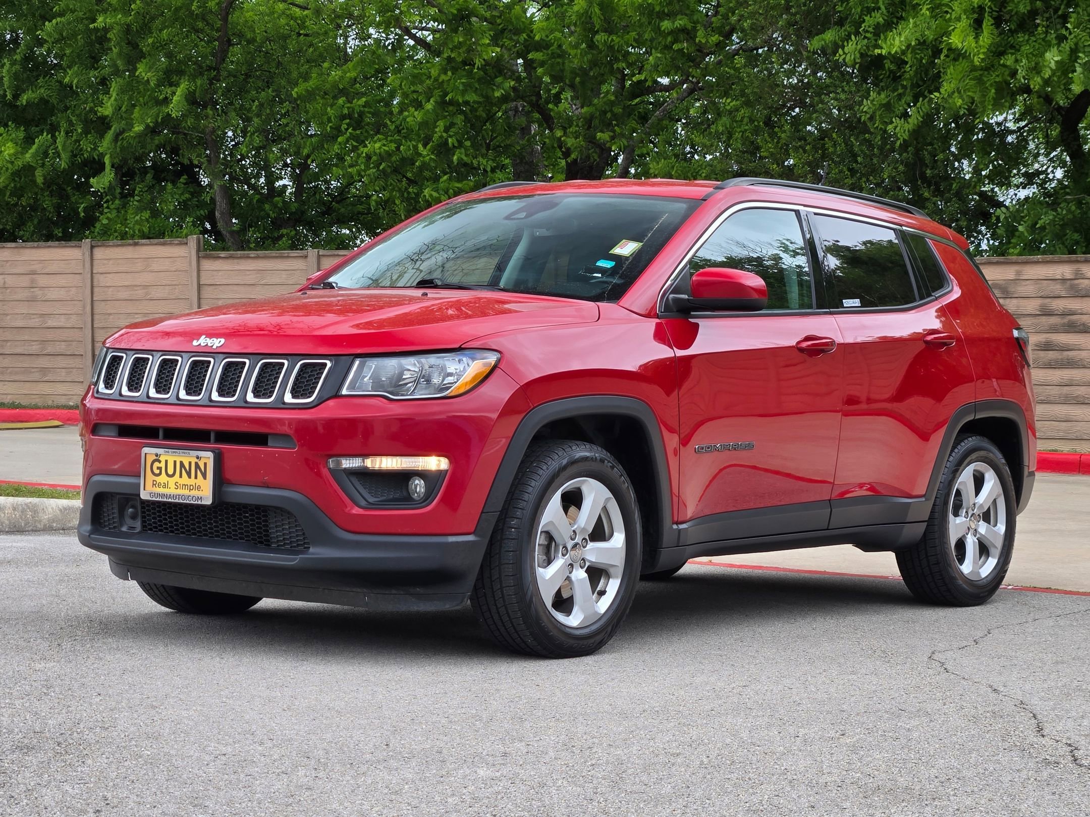 Used 2019 Jeep Compass Latitude w/ Safety & Security Group image 7