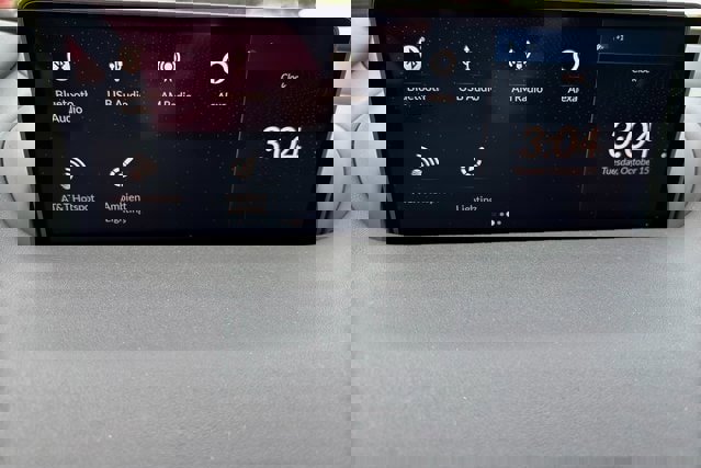 New 2025 Acura TLX w/ Technology Package image 18