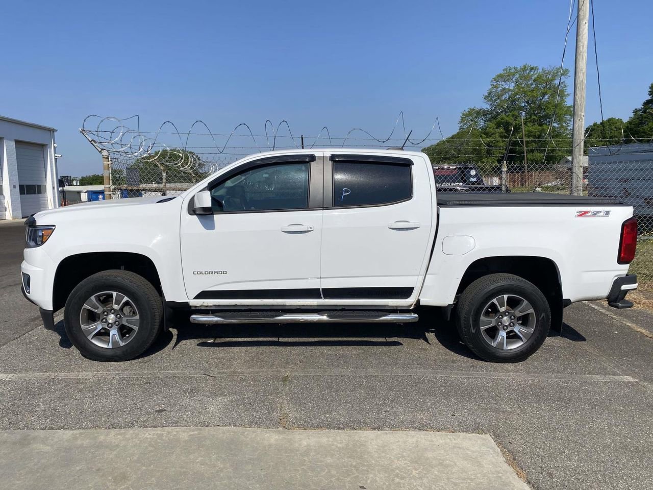 Used 2019 Chevrolet Colorado Z71 AWD/4WD image 4