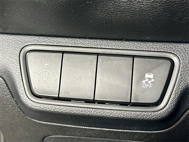 Used 2023 Kia Forte LXS image 21