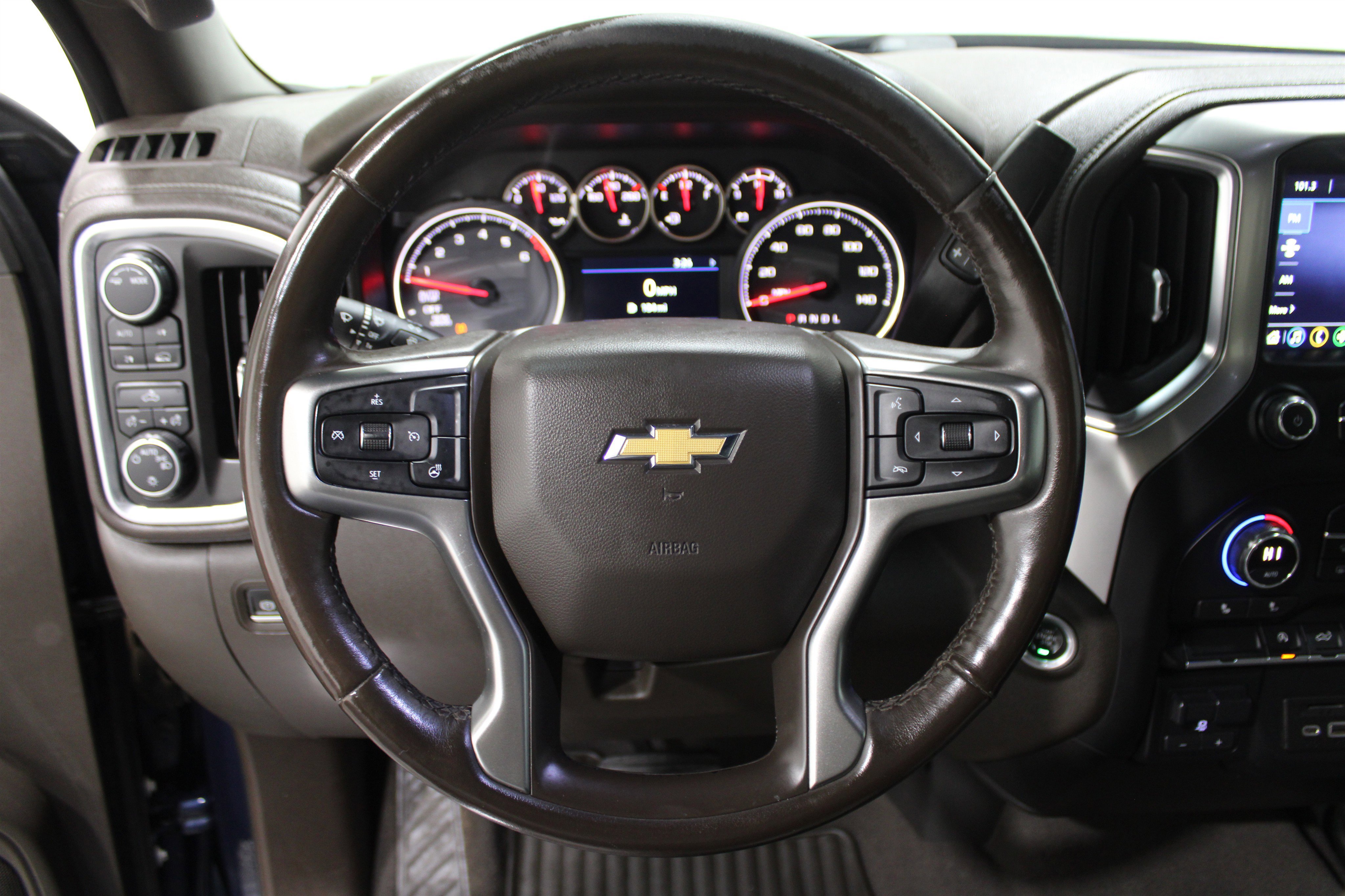 Used 2020 Chevrolet Silverado 1500 LT w/ Texas Edition image 10