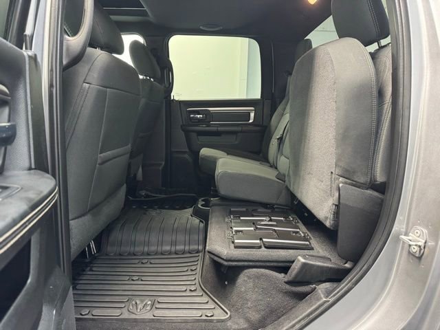 Used 2020 RAM 1500 Express w/ Wheel & Sound Group image 31