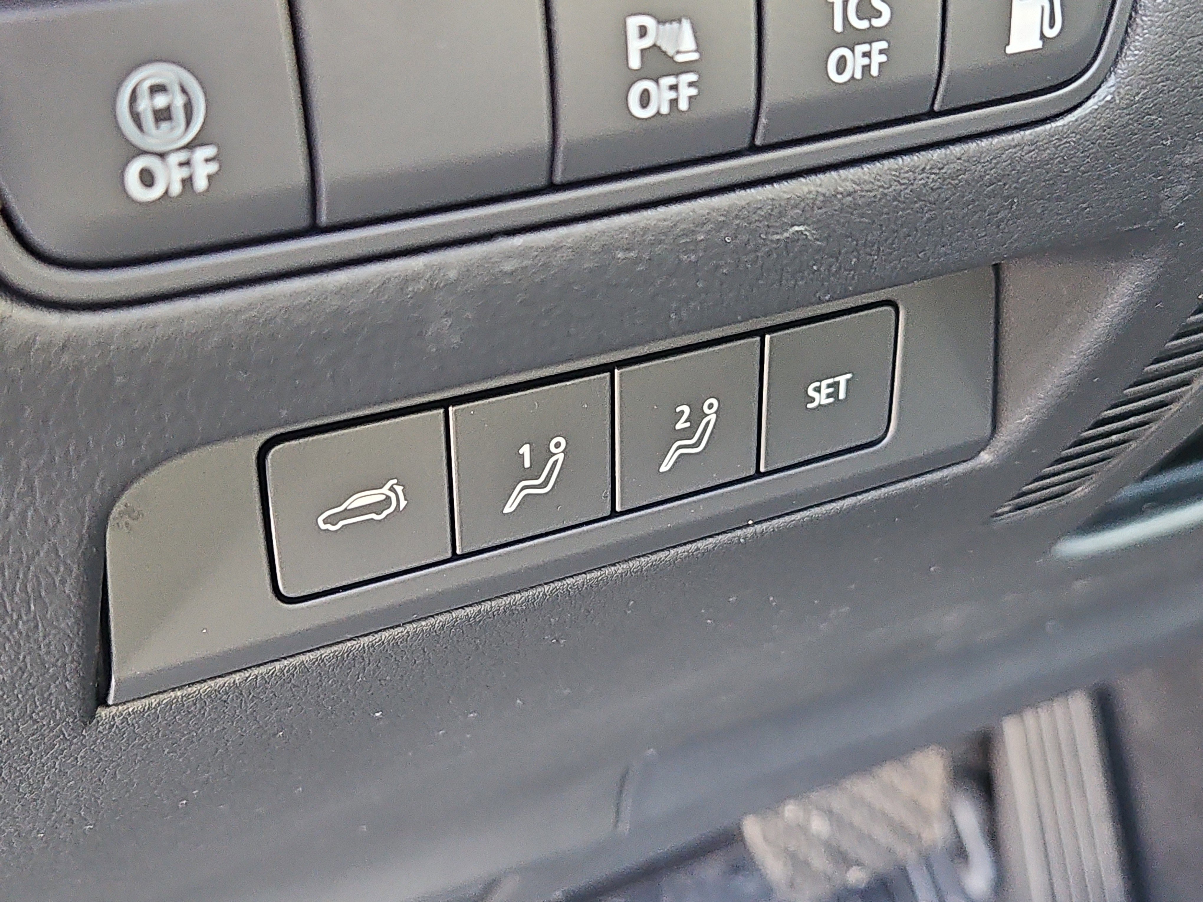 New 2026 MAZDA CX-50 2.5 Hybrid w/ Premium Plus Pkg image 12