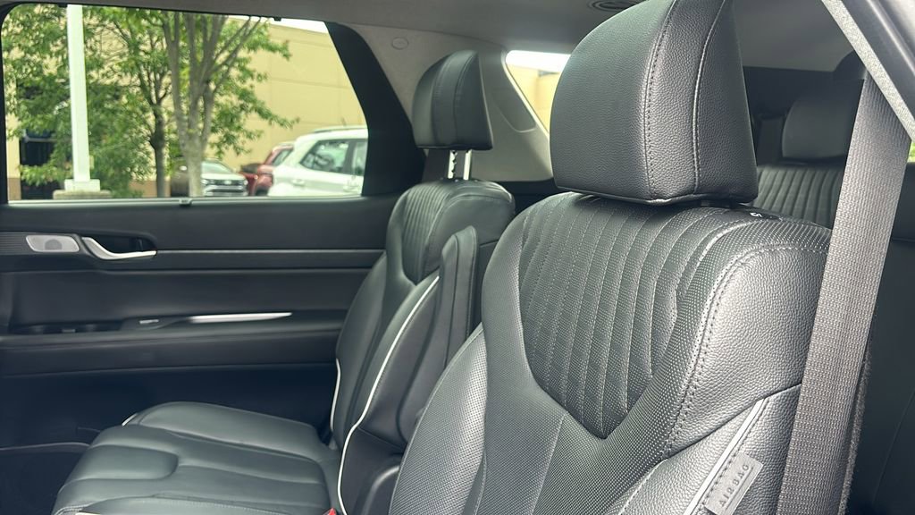 Used 2024 Hyundai Palisade Limited image 31