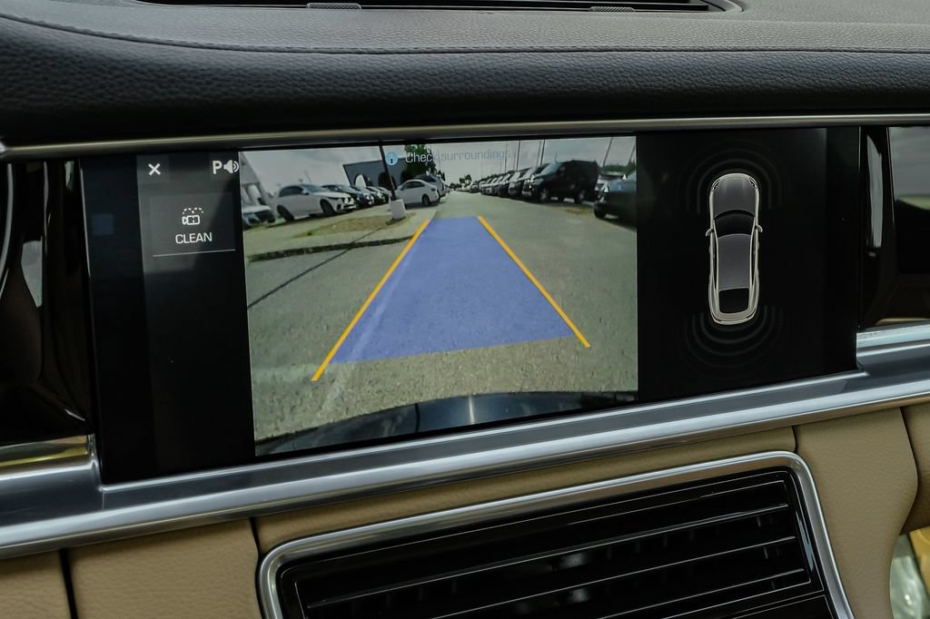 Used 2019 Porsche Panamera 4 AWD/4WD image 22