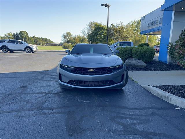 Used 2024 Chevrolet Camaro LT RWD image 2