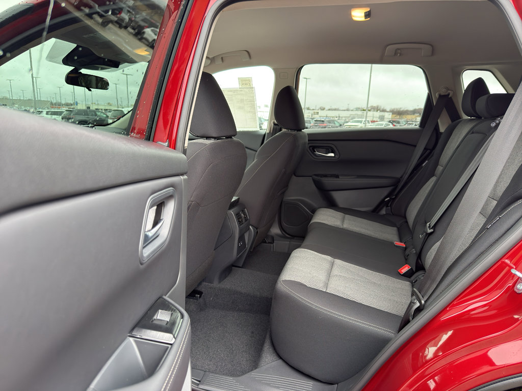 New 2026 Nissan Rogue SV AWD/4WD image 29