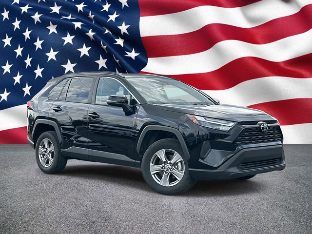 Used 2025 Toyota RAV4 XLE FWD image 9